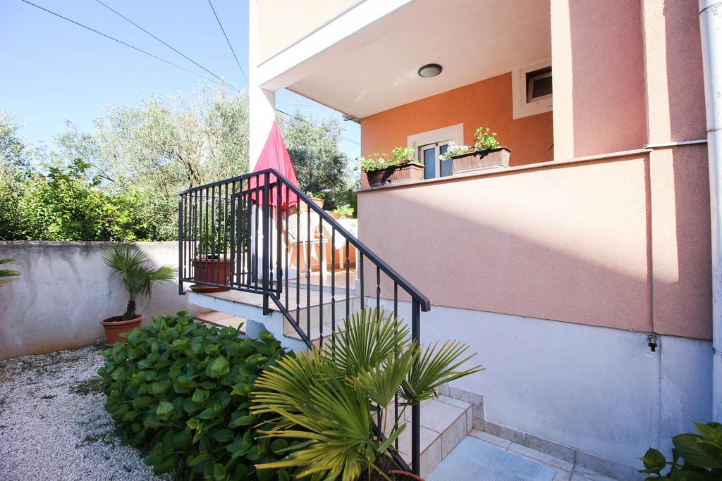 Apartments Sonja Rovinj Exterior photo